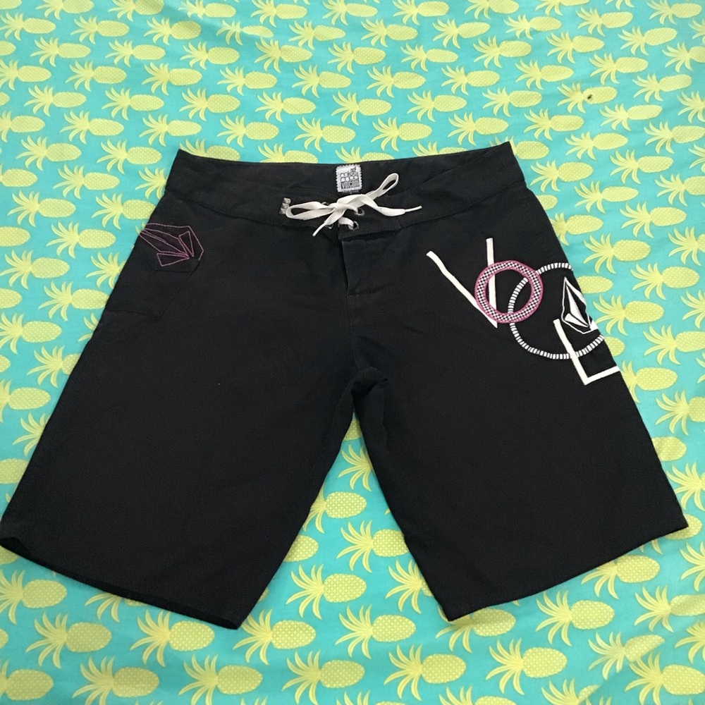 VOLCOM  women swim shorts